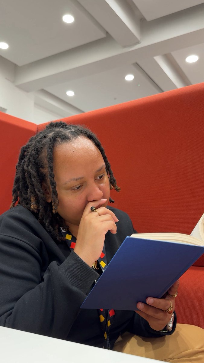 Seven Caribbean books that made me: 

1. Beka Lamb- Zee Edgell 🇧🇿
When I was 16 I saw myself in a book for the first time. I had never before read about little girls who ate the food that I did, sounded like me, played the same games my friends and I did. 

#ReadCaribbean