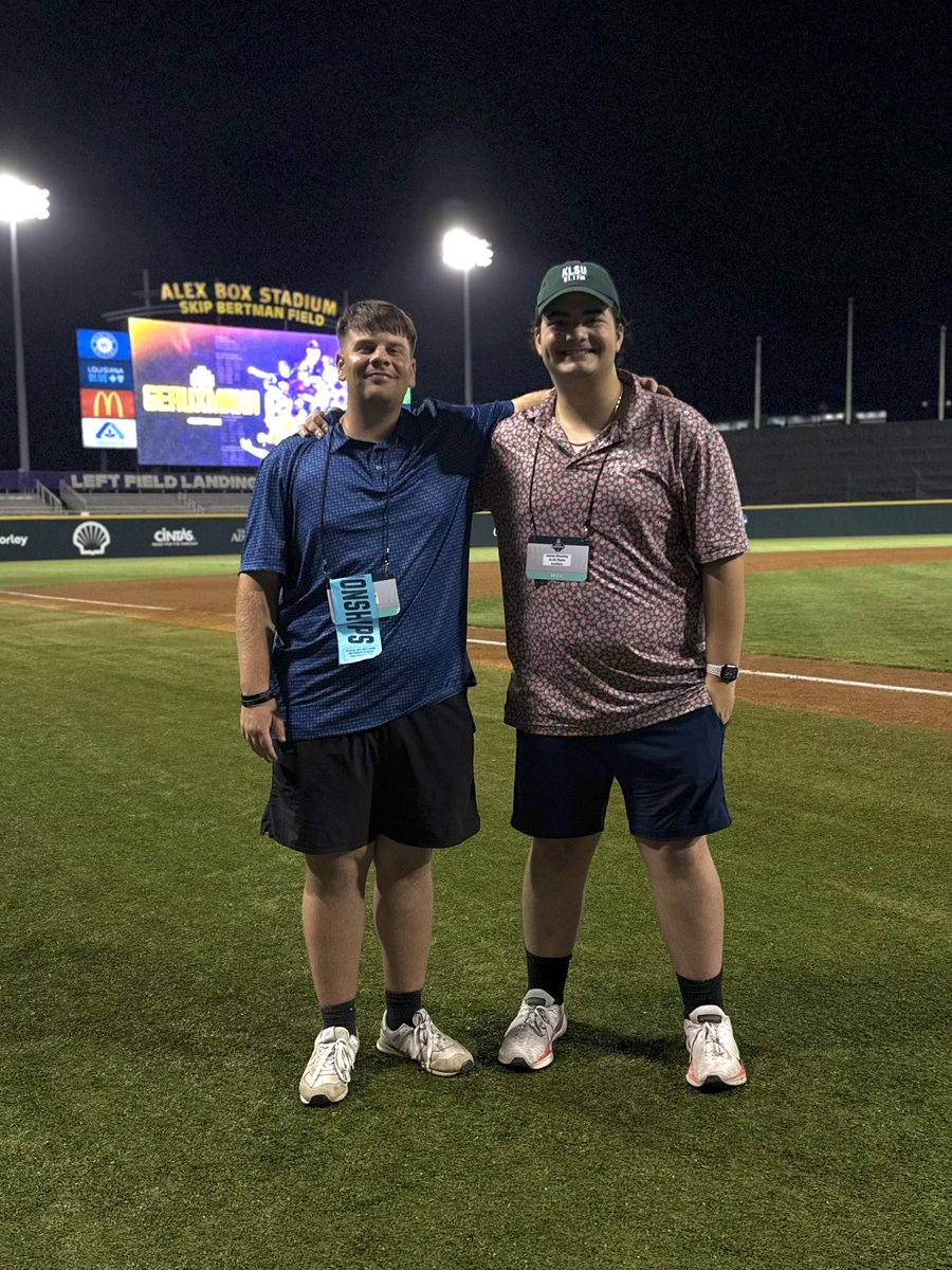 Andre Champagne tweet media