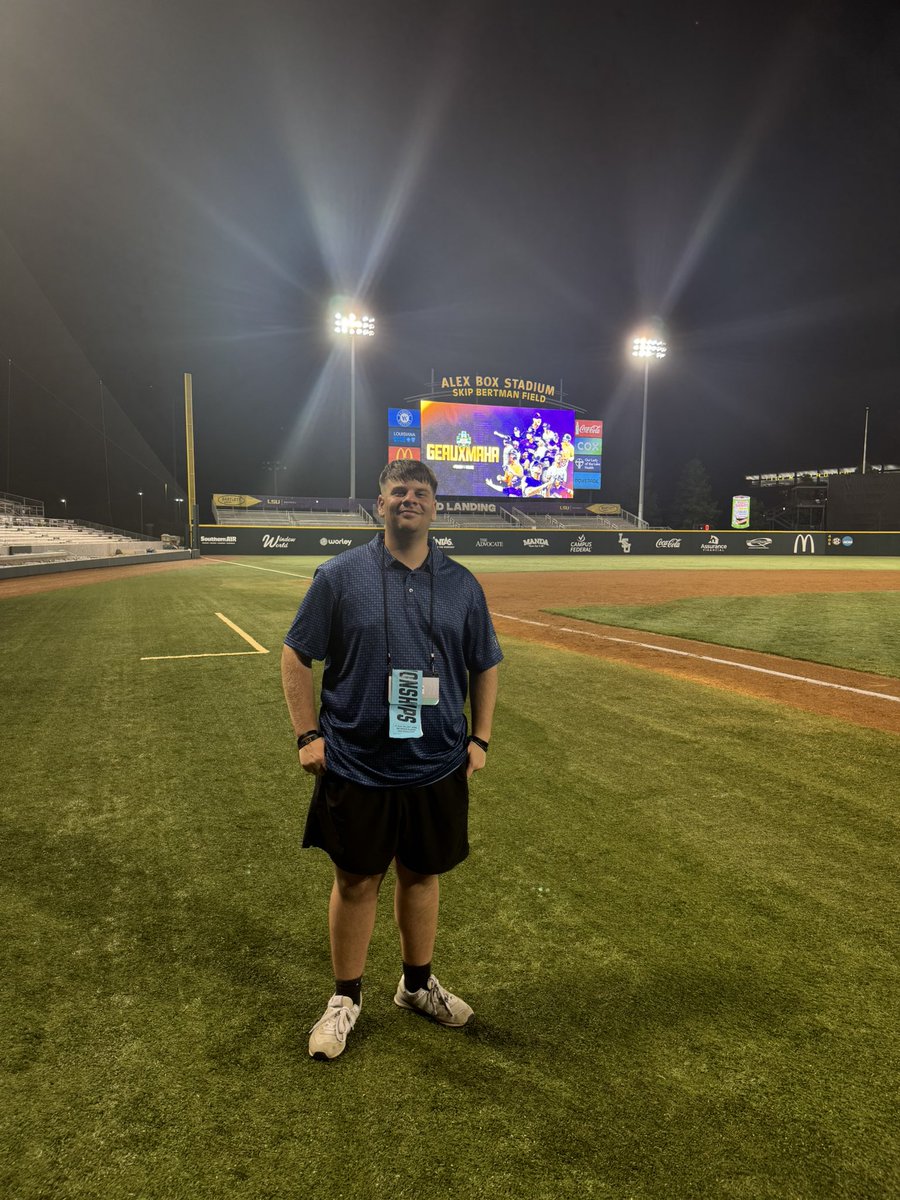 Andre Champagne tweet media