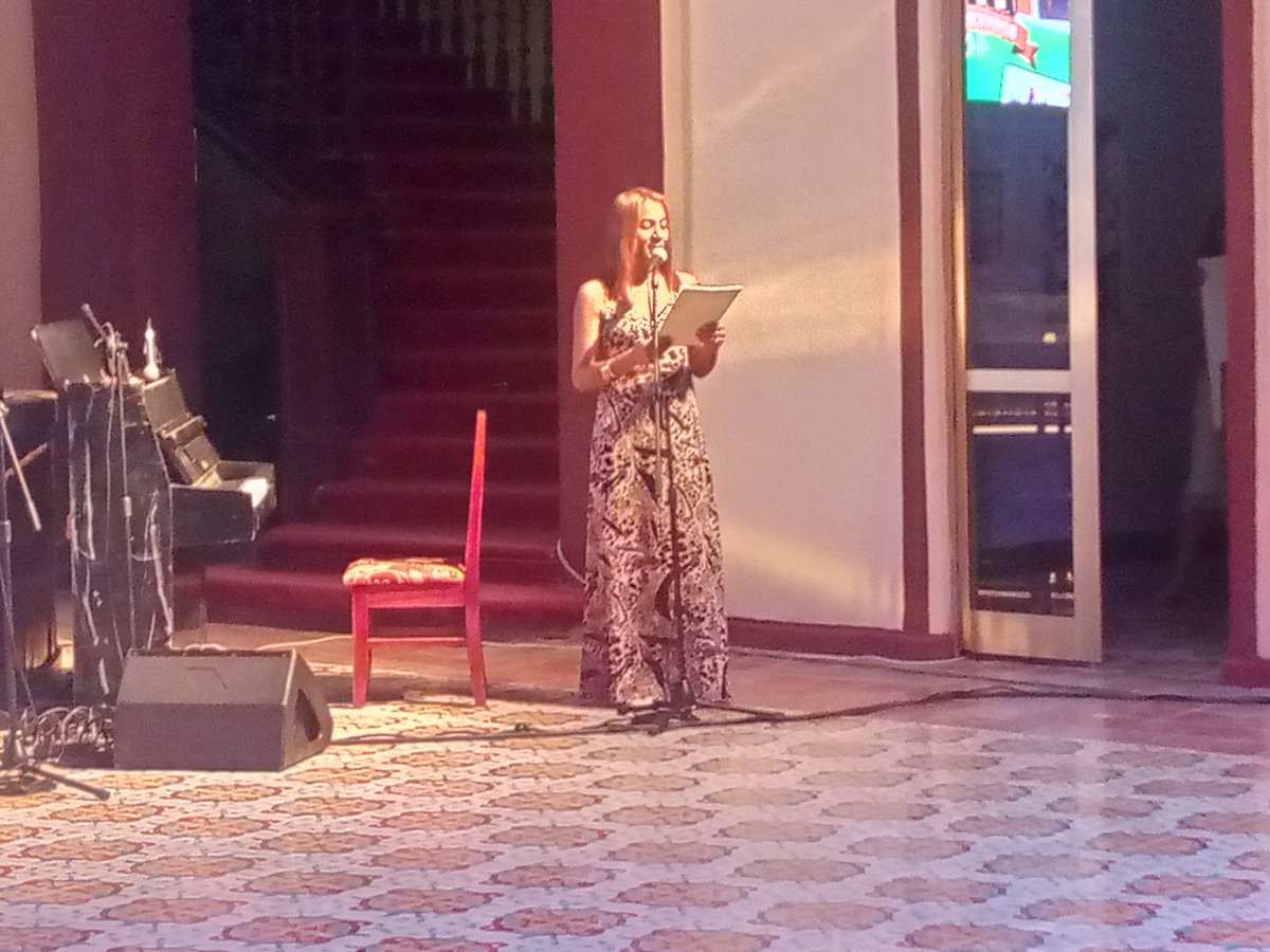 Gala Inaugural en conmemoración a los 40 aniversario de nuestra casa de cultura Rubén López Sabariego. Se reconoció a su directora Danay Brook Potrille por parte de Dirección Provincial de Cultura, el Centro Provincial de Casas de Cultura y la Dirección Municipal de Cultura Gtmo.