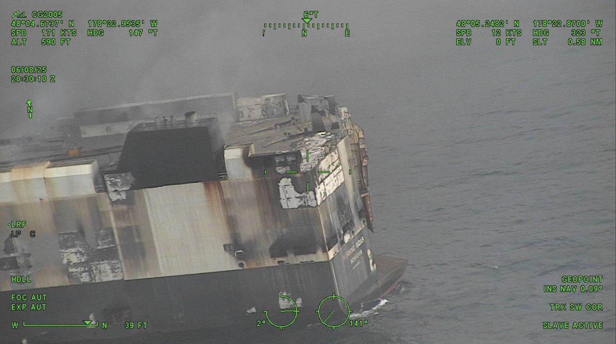 #UPDATE 3: Vessel approx. 220 mi south of Adak, drifting NE at 1.8 mph. Tug Gretchen Dunlap arrived on scene today &amp; began assessments. 2 additional vessels scheduled to arrive within 2 weeks. No signs of pollution.
📸 From yesterday
More: bit.ly/4dVTx3O
