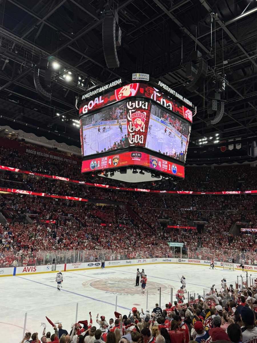 Sam Conn Smythe Bennett scoring golazos for fun