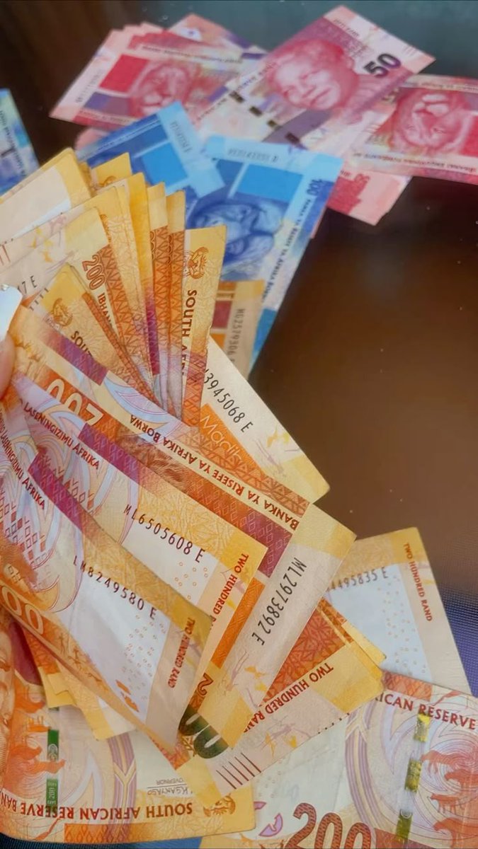 This morning I have already picked 3 winners for R50-R100 voucher giveaway. You are being picked next. Yes you 🫵🏽

Be the next winner, 
All you have to do is to ↯

⤷ ​🇱​​🇮​​🇰​​🇪

⤷ 🇷​​🇪​​🇹​​🇼​​🇪​​🇪​​🇹