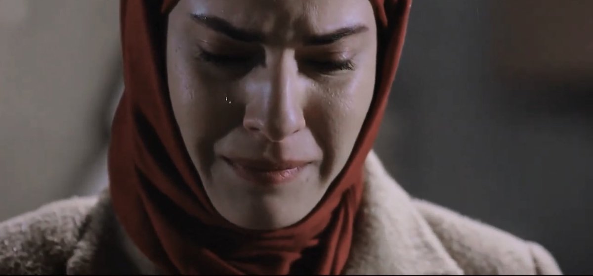 •Söyle, nasıl aşarım pişmanlık dağlarını...