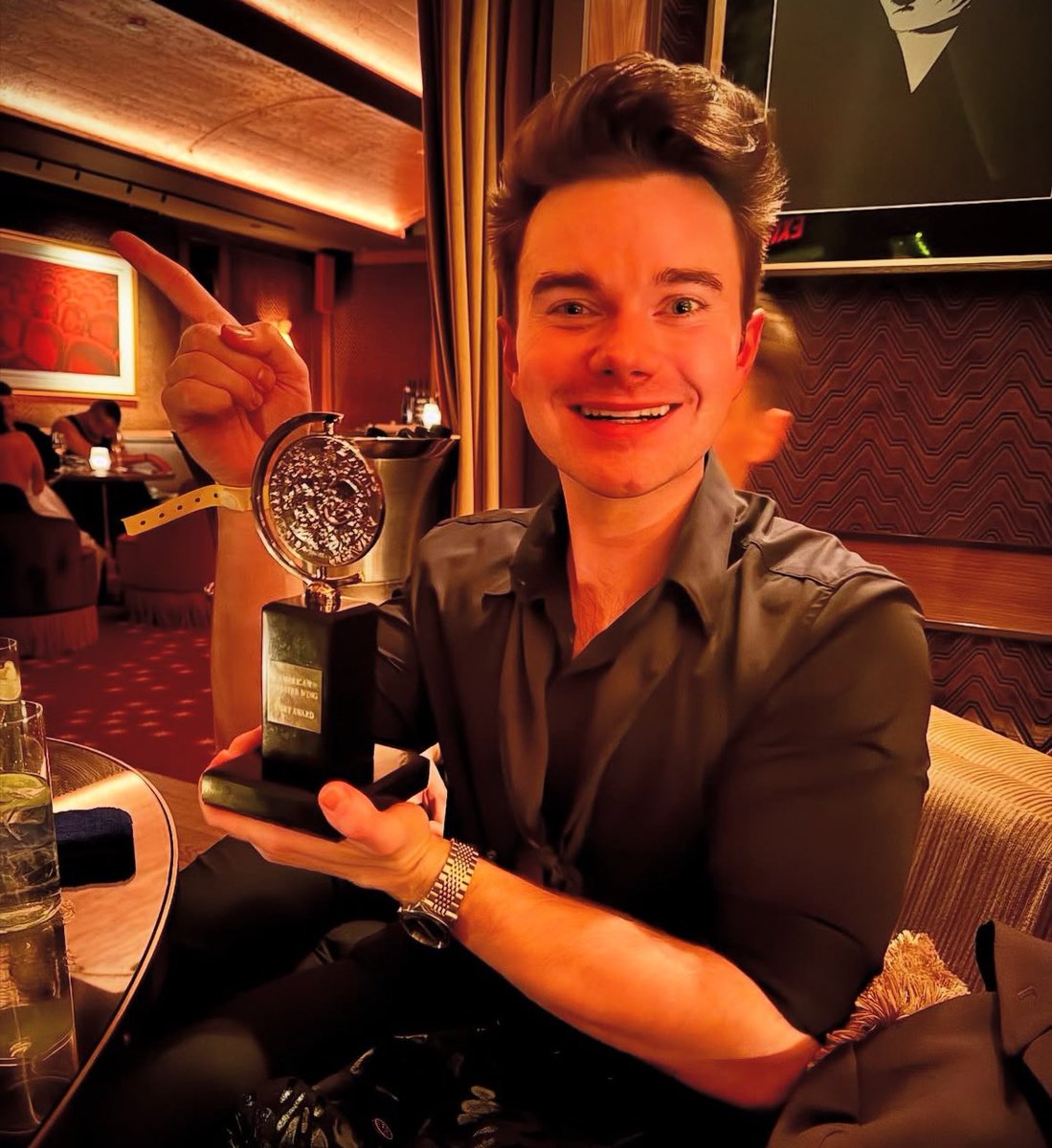 Omg I can’t believe Chris Colfer won a tony award!!