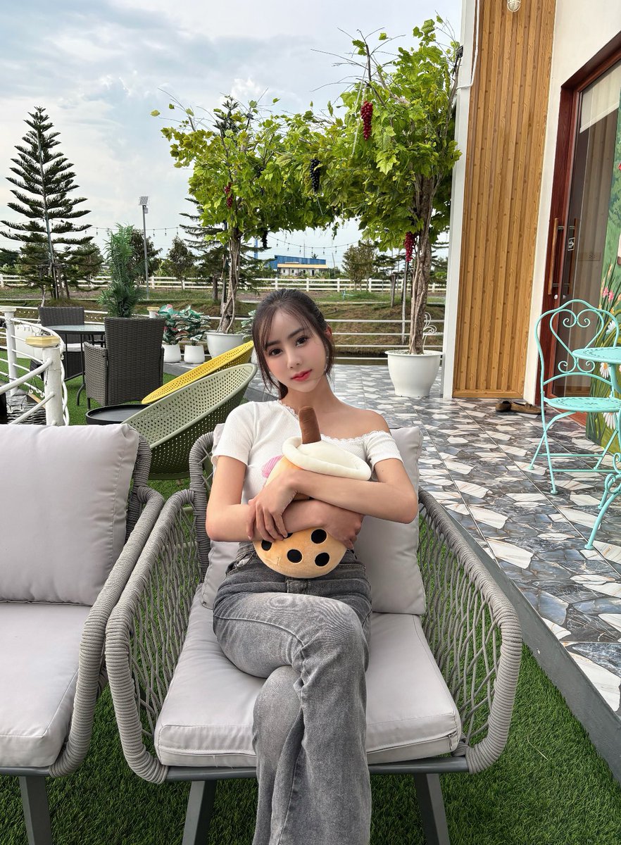 swaxnlike's tweet photo. ถ้ารักใครแล้วมันทุกข์ มากินชานมไข่มุกห้องเราไหม
#บางเลน #ดอนตูม #KUkps https://t.co/xG1xID0JwU