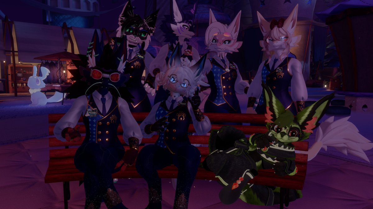 You can tell I was SO so happy there x3
Thank you so very much <a href="/Pawlygon_studio/">Pawlygon</a>!
You all are awesome, you guys made my first furality even more special~ 💚🍉