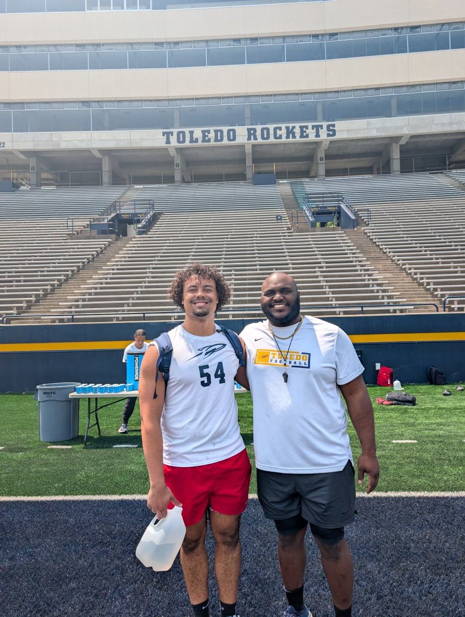 BlazeJones13's tweet image. When it's real you will feel it no matter what @ToledoFB @Jamahl_Johnson @MrPrimetime4 @AJPearson_IV @Royals__FB @trenchmenAC @JeffConawayTFA @cmitchell2284 @CoachFrancis15