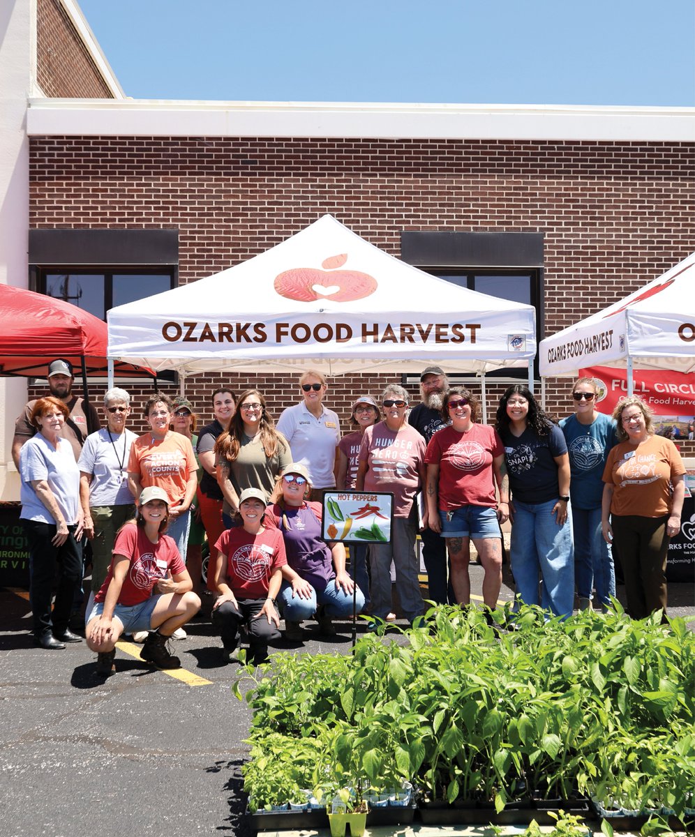 Ozarks Food Harvest (@ozksfoodharvest) on Twitter photo 🌱152 families came through the Plant it Forward plant and seed distribution last month! 🌱 That's 152 families who are now equipped with free plants, seeds and resources to grow their own food. Thank you to everyone who made this event possible! <a href="/CCOzarks/">Crosslines Community Outreach</a> 🌱152 families came through the Plant it Forward plant and seed distribution last month! 🌱 That's 152 families who are now equipped with free plants, seeds and resources to grow their own food. Thank you to everyone who made this event possible! <a href="/CCOzarks/">Crosslines Community Outreach</a>
