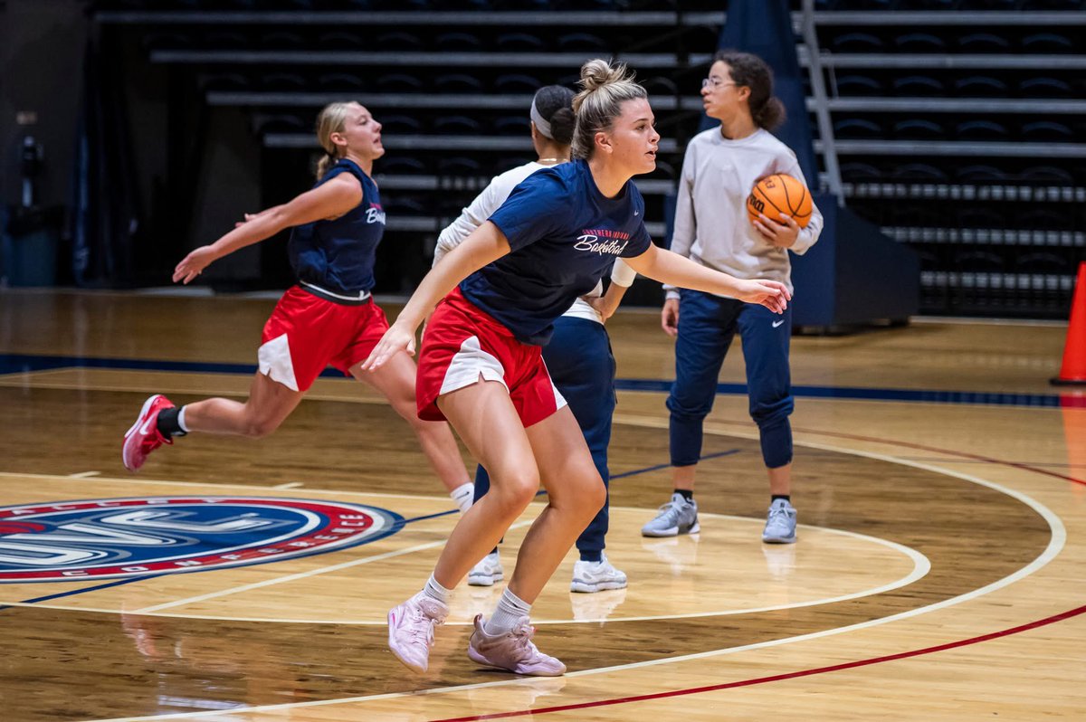 Day 1 in the Books ✅🦅