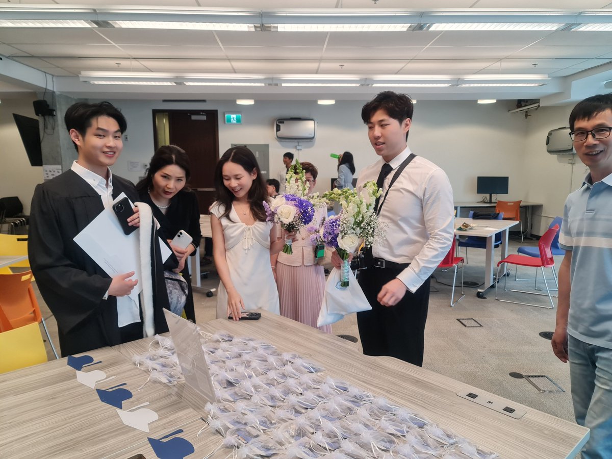 Congratulations, CMS Class of 2025! 🏆We’re proud to celebrate 258 new graduates from our Computer Science, Mathematics, and Statistics programs. You’ve completed a rigorous and rewarding program: a great foundation for years to come. We're proud of you! 💛 #UofTGrad25 #UTSC #CMS