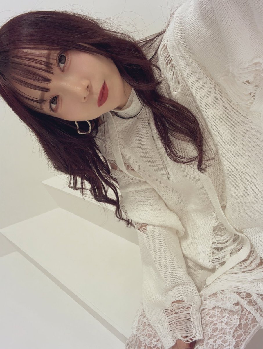 おっはよー！！

眠すぎる(  ¯꒳​¯ )ᐝ

今日もみんな素敵な日になりますように(ㅅ´ ˘ `)

髪切りたいなぁ.....せっかく伸びたのに勿体ないかなぁ🧐