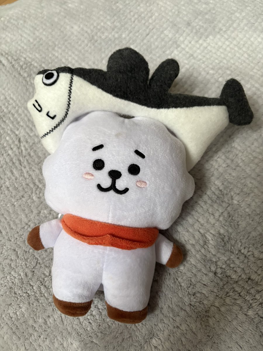 楽しみに待っていたチャムチカチューシャが届きました😆
ピッタリはまるRJが見当たらなくて、この子たちに合わせてみました。
お忙しいなか、お取りまとめありがとうございました🙇‍♀️

<a href="/BTS_jpgo_cosmos/">ℂ𝕆𝕊𝕄𝕆𝕊🚀💫JPGO ⟭⟬</a>