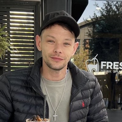 Watch Harri Oakland's leaked NSFW photo on TwXstars