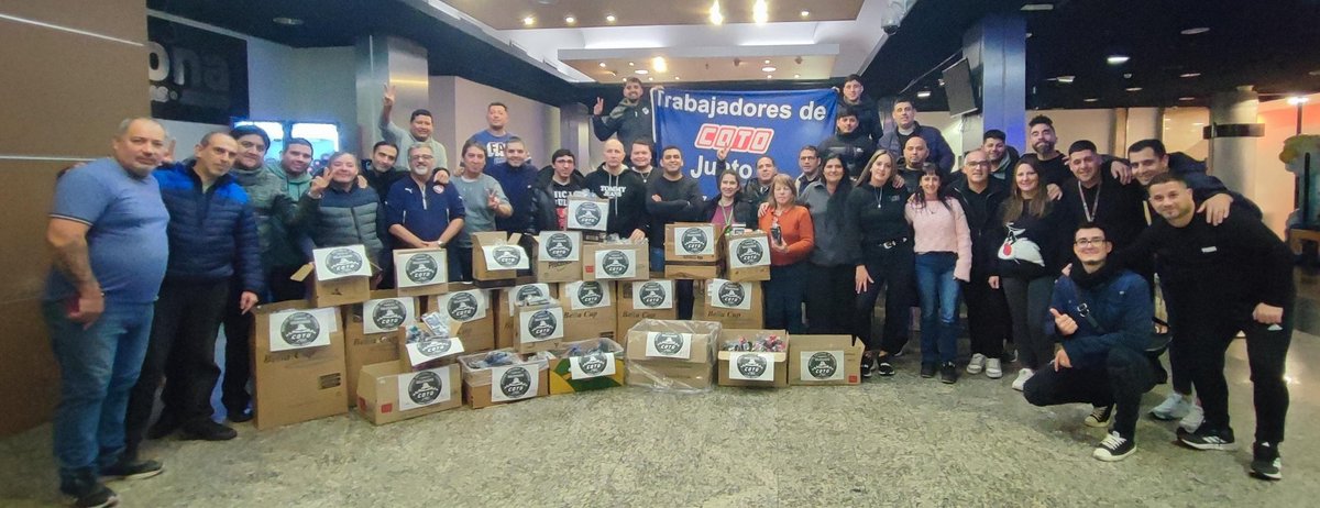 Reunión con el Cuerpo de delegadxs de Coto. 
#SoyComercio #SoySEC 
<a href="/CarlosPerezSEC/">Carlos Pérez</a> <a href="/DanielOveja/">Daniel Ovejero</a> <a href="/VaneRamos1402/">Vanesa Ramos</a> <a href="/Arturogordill0/">Arturo</a> <a href="/Sebasju158/">Sebasjuarez</a>  <a href="/emanuelpeddrozo/">emanuel pedrozo</a> <a href="/carniza25/">ruben romero</a> <a href="/gabyfranch77/">El PELA 85 🌶️</a> <a href="/cocorojas83/">Jose Rojas</a> <a href="/Montesinocarlo1/">Montesino carlos</a> <a href="/Pompeya63/">Lucasyami Delegados</a> <a href="/BifariR/">BifariRacing</a> <a href="/RafaelViz1/">Rafael Viz</a>