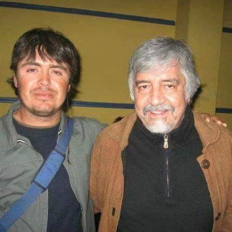 Con el gran Jorge Coulón , le deseamos pronta recuperación, hay mucha música y cultura por entregar .
<a href="/inti_illimani/">INTI-ILLIMANI</a>