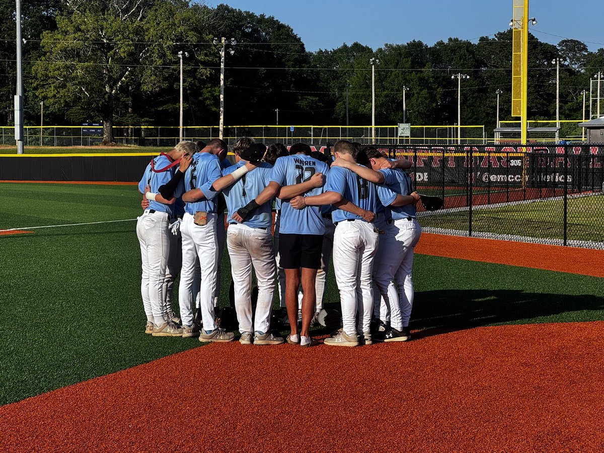 Dirtbags 16u!!  A bunch of dogs on the field but this picture says all you need to know about these boys!!  I heard one say hey guys let’s get a prayer!!   <a href="/latham1212/">Jason Latham</a>