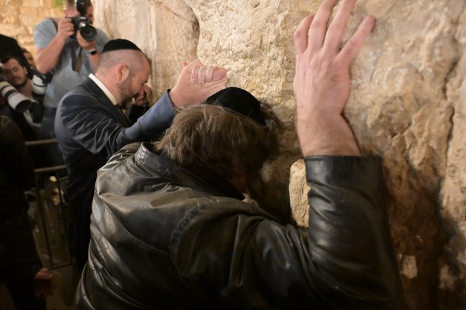 La Pobreza Avanza tweet media