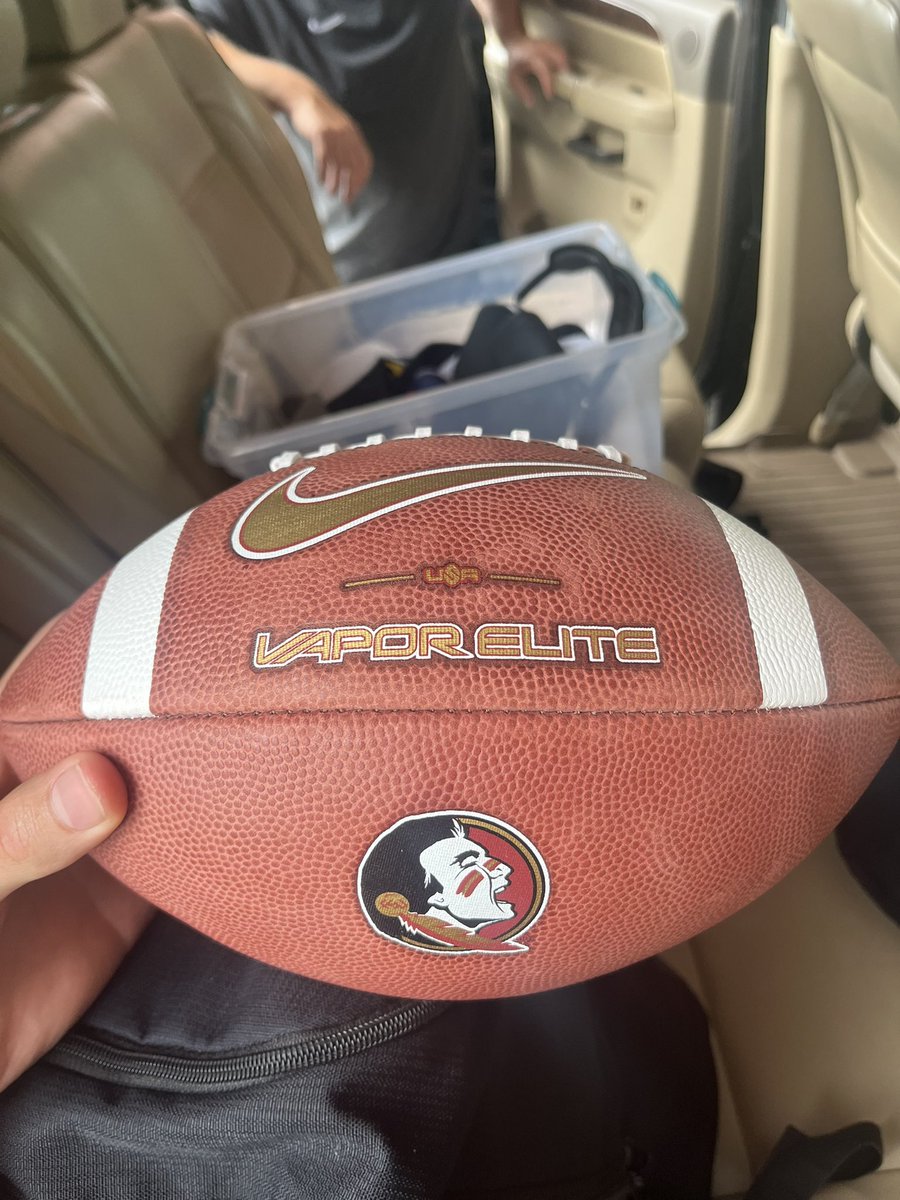 CharlieVolpe5's tweet image. Had a lot of fun in Tallahassee at @FSUFootball camp!  Put my best foot forward with a .66 ball and was the #campchamp 🍢🍢
@ahspatfootball @D2Dperformance @Coach_Norvell @CoachJRut @FSUCoachJP @PeytonNaylor