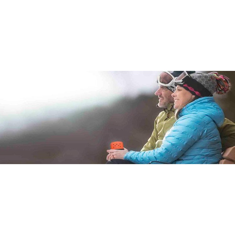 UnicunShop's tweet photo. Say goodbye to cold hands! 👋 These refillable Zippo Hand Warmers keep you toasty for up to 12 hours and fit right in your pocket. 🔥 Perfect for outdoor adventures! https://t.co/ugkYC2ZCe5 #handwarmer #winteressentials #staywarm https://t.co/CYm36dSQDV