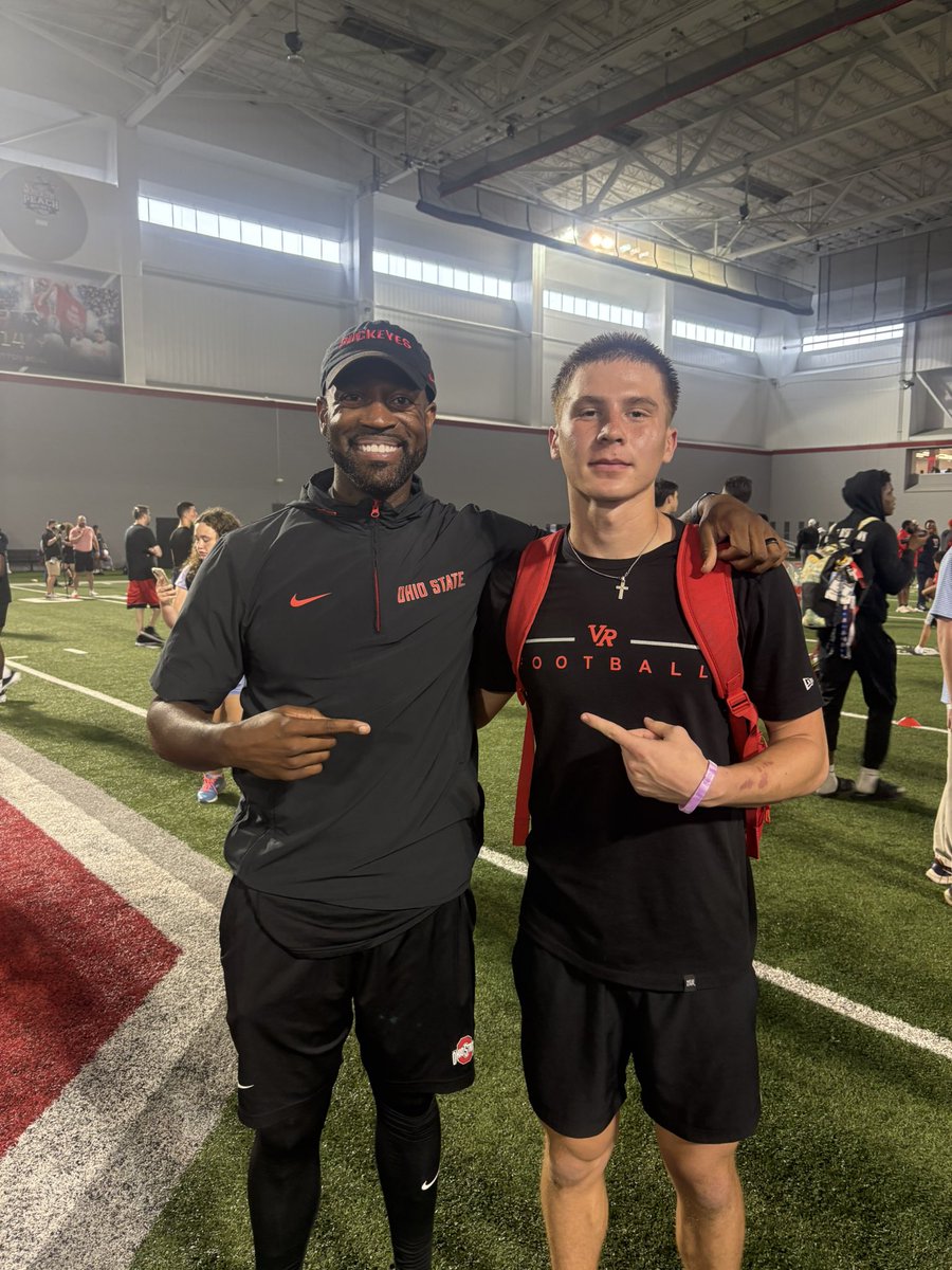 BenReed_5's tweet image. Had a great camp @OhioStateFB. Thanks @CoachJordan82 for the great advice in continuing to improve my game.