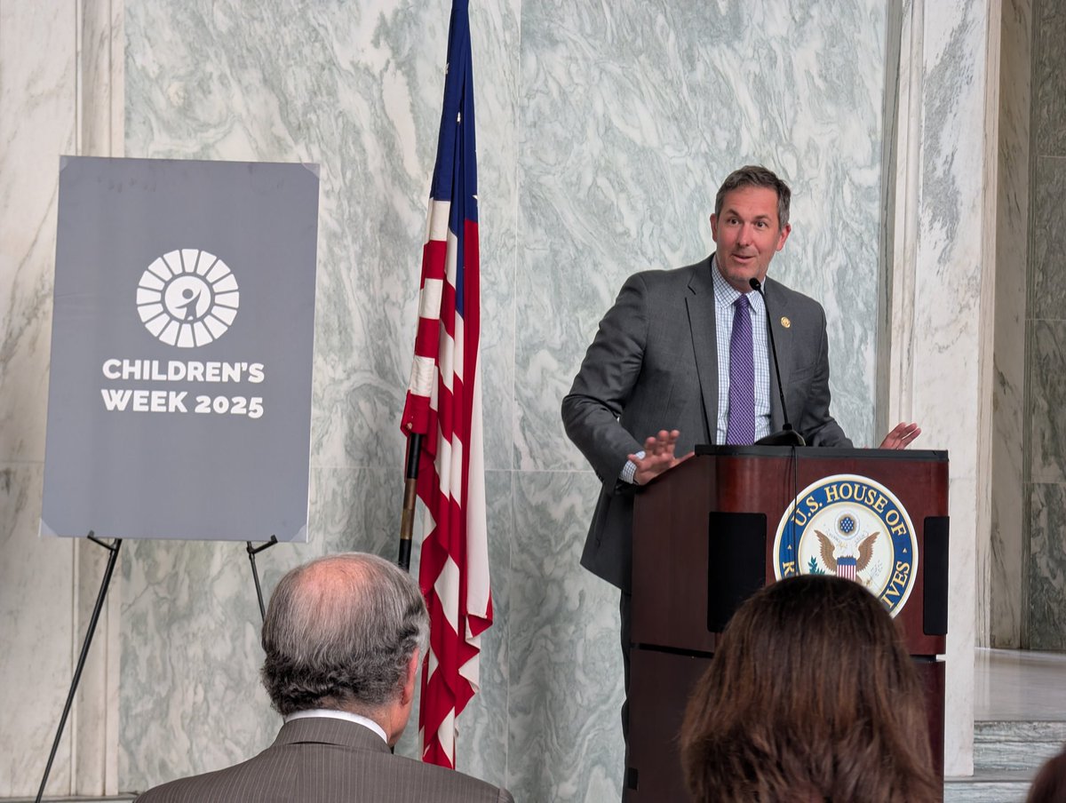 First_Focus's tweet photo. "Thank you all for reminding us that every issue is a children's issue." - @RepJohnnyO to the child advocates in attendance at the #ChildrensWeek Welcome Reception on Capitol Hill. https://t.co/kPfEqsN5a5