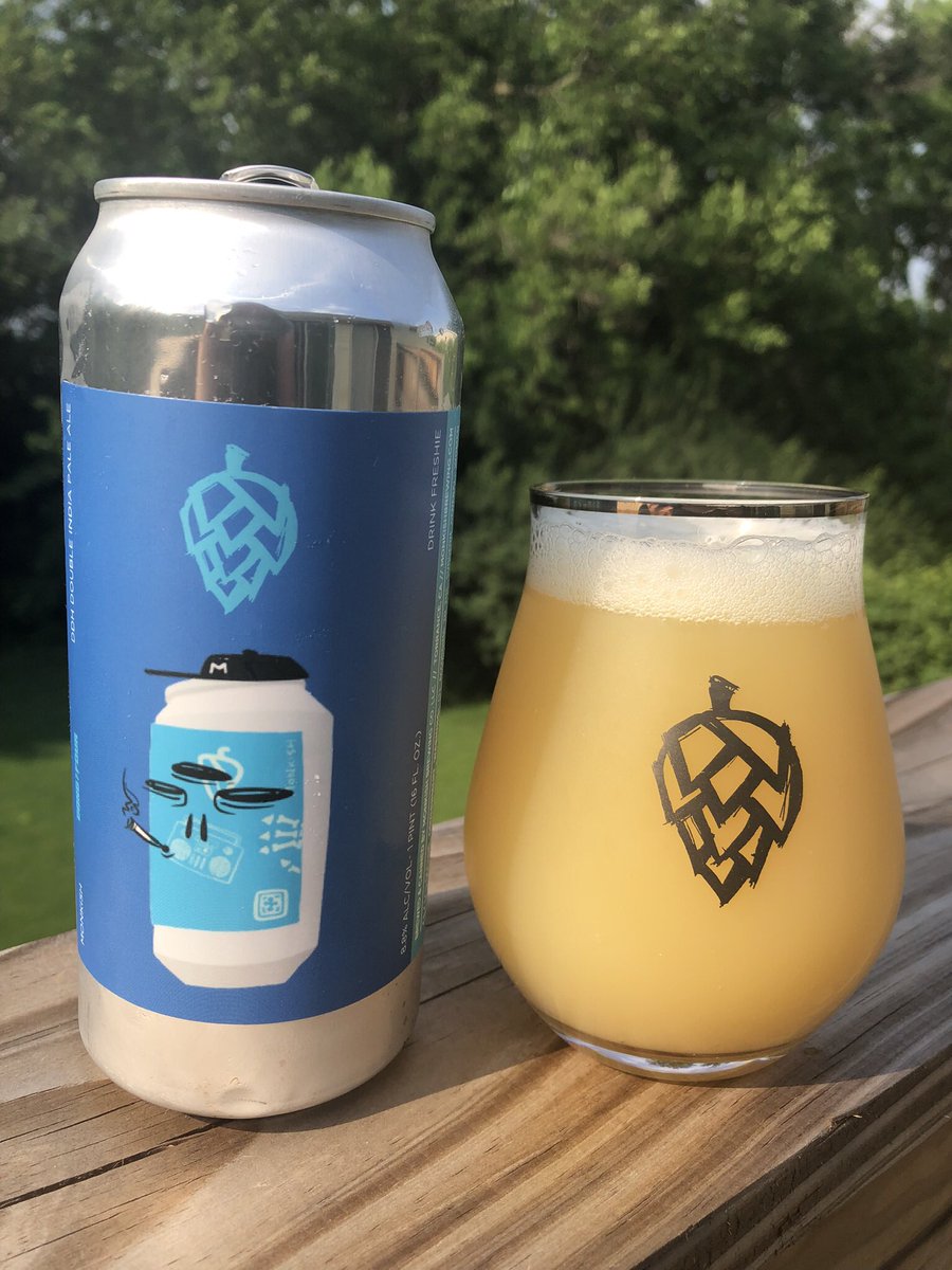 drdow13's tweet image. Busting out that PGG for this 🔥! 
#monkishmonday  #properglassware
@monkishbrewing