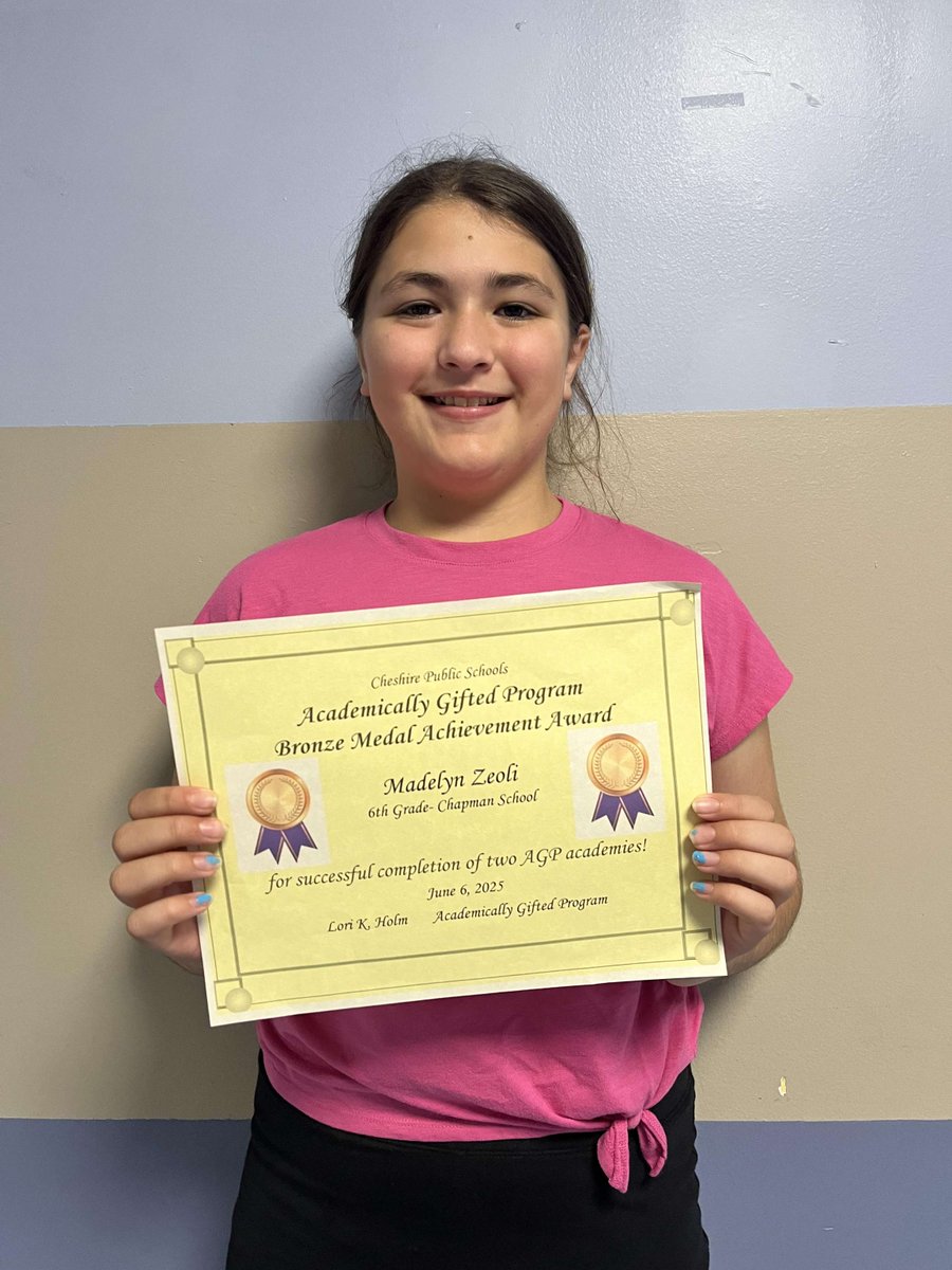 Congratulations to the 4th - 6th-grade Chapman Academically Gifted Program (AGP) Medalists for the 2024-25 school year! These deserving students placed in a variety of medals - both bronze and silver.  #cheshirepublicschools #chapmanschool