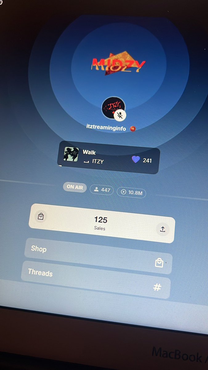 lili¹²≷ tweet media