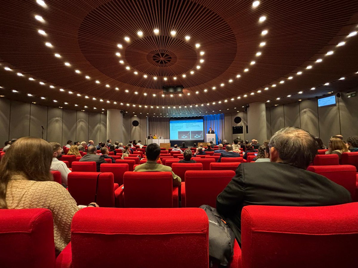 icotecmed's tweet photo. Fantastic time at #ISRS2025 in Geneva! Great to see BlackArmor® Carbon/PEEK recognized as an enabling tech in spine oncology across multiple presentations. Thanks to all who made it a success—see you in Sydney for #ISRS2026! #icotecMedical #BlackArmor https://t.co/4LIuOMnciH