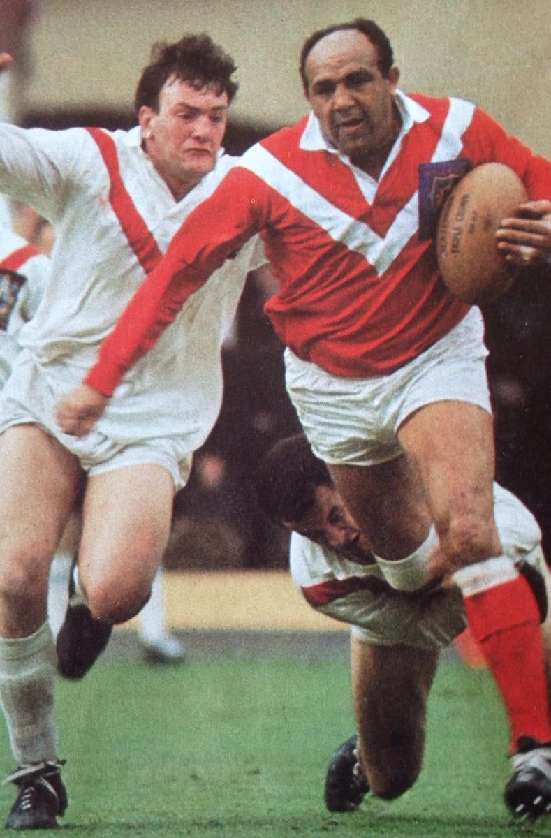 WalesRugbyL's tweet photo. Llongyfarchiadau Billy Boston🏴
We are delighted that he is to be made a Knight Commander of the Order of the British Empire and become Sir William John Boston KBE.
It is a well-deserved honour for the second highest try scorer in rugby league history.
https://t.co/fgHe22eIAL https://t.co/C6v2LarHrZ