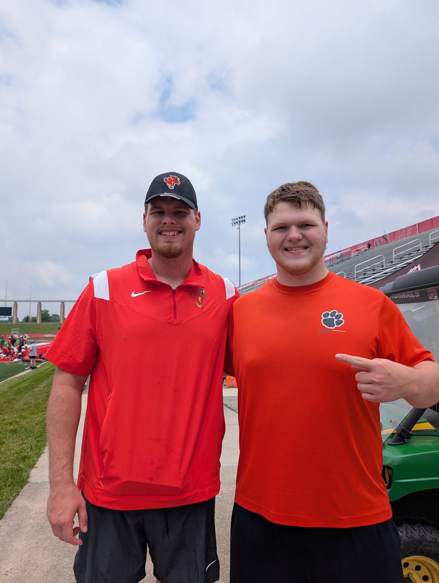 Seth Graham (@sethgraham60) on Twitter photo Awesome time at ball state University big man football camp yesterday. Thanks to <a href="/CoachSiwicki/">ADAM SIWICKI</a>, <a href="/MarcusAdams_51/">Marcus Adams</a>, <a href="/Joey_Suchy/">Joey Suchy</a>, and <a href="/hunterdeane93/">Hunter Sanderson</a> for coaching me up and giving me advice on ways to improve myself. Awesome time at ball state University big man football camp yesterday. Thanks to <a href="/CoachSiwicki/">ADAM SIWICKI</a>, <a href="/MarcusAdams_51/">Marcus Adams</a>, <a href="/Joey_Suchy/">Joey Suchy</a>, and <a href="/hunterdeane93/">Hunter Sanderson</a> for coaching me up and giving me advice on ways to improve myself.