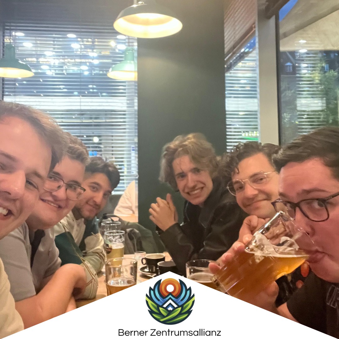 Wir blicken auf ein erneutes BZA Treffen zurück, an dem wir gemeinsam an Projekten für den Kanton Bern gearbeitet haben.
Wenn ihr Ideen/Anliegen für den Kanton Bern habt, meldet euch bei uns!
#DieJungeMitteBern #Zentrumsallianz