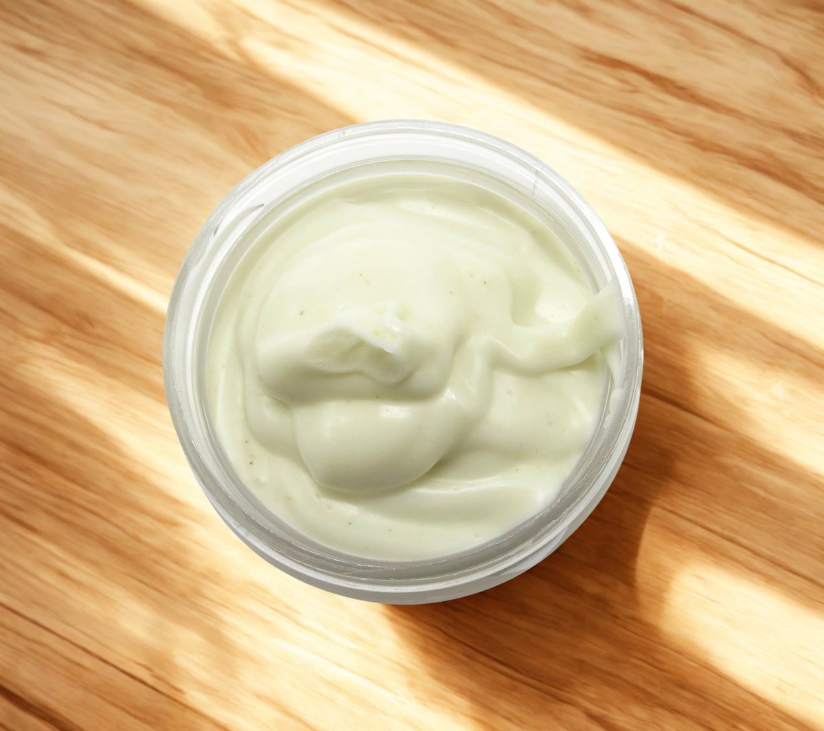 WldMagnoliaSoap's tweet photo. You Pick - Whipped Shea Butter with Chamomile 4 oz or 8 oz Jar | You Pick Scent - It is thick and luxurious, yet light and fluffy. It absorbs into your skin leaving your skin feeling nourished and moisturized. #whippedsheabutter #moisturizer #skincare
https://t.co/wuBRYqD85T https://t.co/FRRCyuQqAs