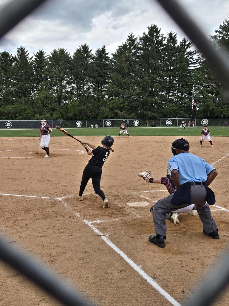 Kaneland Athletics & Activities (@khs_knights) on Twitter photo We are in the top of the 6th and the wolves are threatening. <a href="/IHSA_IL/">Illinois High School Association #IHSA</a> We are in the top of the 6th and the wolves are threatening. <a href="/IHSA_IL/">Illinois High School Association #IHSA</a>