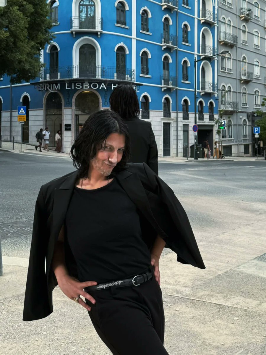 Cosplaying <a href="/wwwbigbaldhead/">norman reedus</a> as Daniel Pine from <a href="/ballerinamovie/">Ballerina</a> at the 🇵🇹 premiere.
🤟🏼😎🩰 10/10 !
#ballerinamovie #normanreedus #AnaDeArmas #JohnWick 

#cosplay #photograghy 
<a href="/ShareMyCosplay/">ShareMyCosplay - Collaborate on IG</a> #reedus #TWDFamily