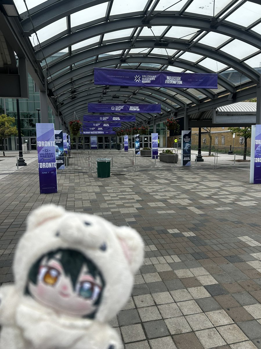 Xieon_'s tweet photo. the valorant fan side quest was a joke until it wasn’t https://t.co/9QCsOT9tKq