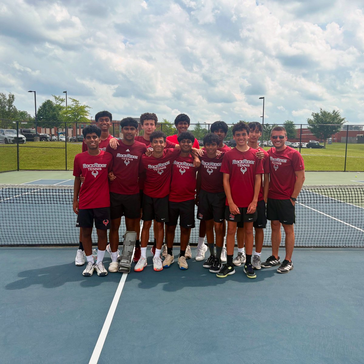 🔥🚨 TICKET PUNCHED 🚨🔥

Congrats to boys tennis who got a win against Hanover today in the state semifinals! They are headed to the VHSL Class 4 State Championship! They will be play at 9am Thurs  against Charlottesville at Huntington Park Tennis Center in Newport News! 🔥🎾🔥