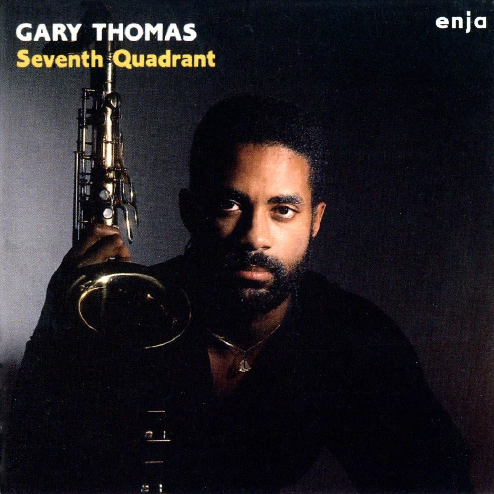 SolidJazzGiants's tweet image. 本日6/10はすっかり死語になってしまったM-Baseのテナー、ゲイリー・トーマスのお誕生日！重戦車のようなブロウで圧倒するトーマスの代表作はコチラ！

#HBD #GaryThomas

ultra-shibuya.com/products/45261…