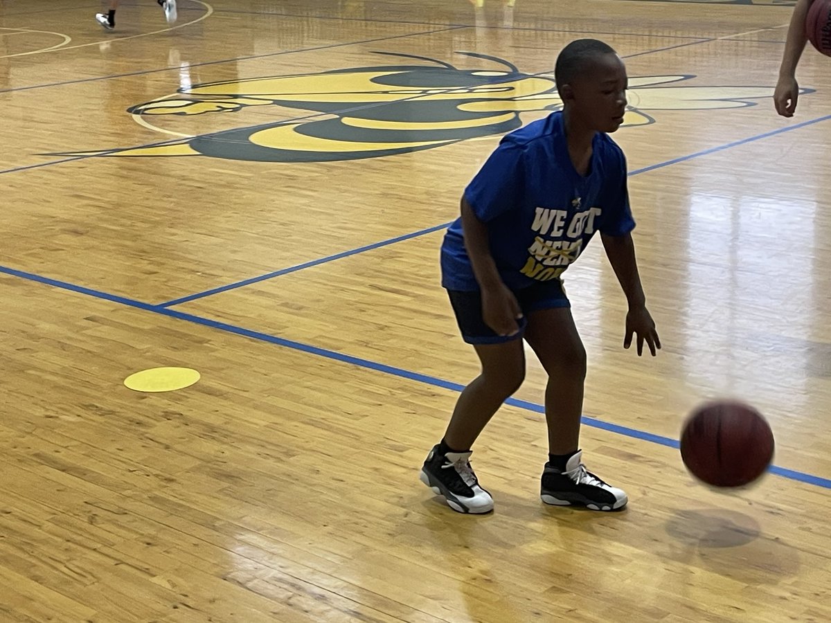 Tony Raymond tweet media