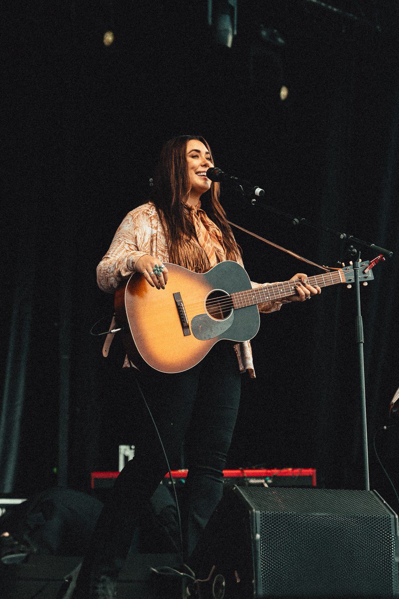 Jenna LaMaster (@jennalamaster) on Twitter photo I had such a great time opening for <a href="/TerriClarkMusic/">Terri Clark</a> at the Homestead Festival this weekend! Thanks for having me ❤️🎻 I had such a great time opening for <a href="/TerriClarkMusic/">Terri Clark</a> at the Homestead Festival this weekend! Thanks for having me ❤️🎻