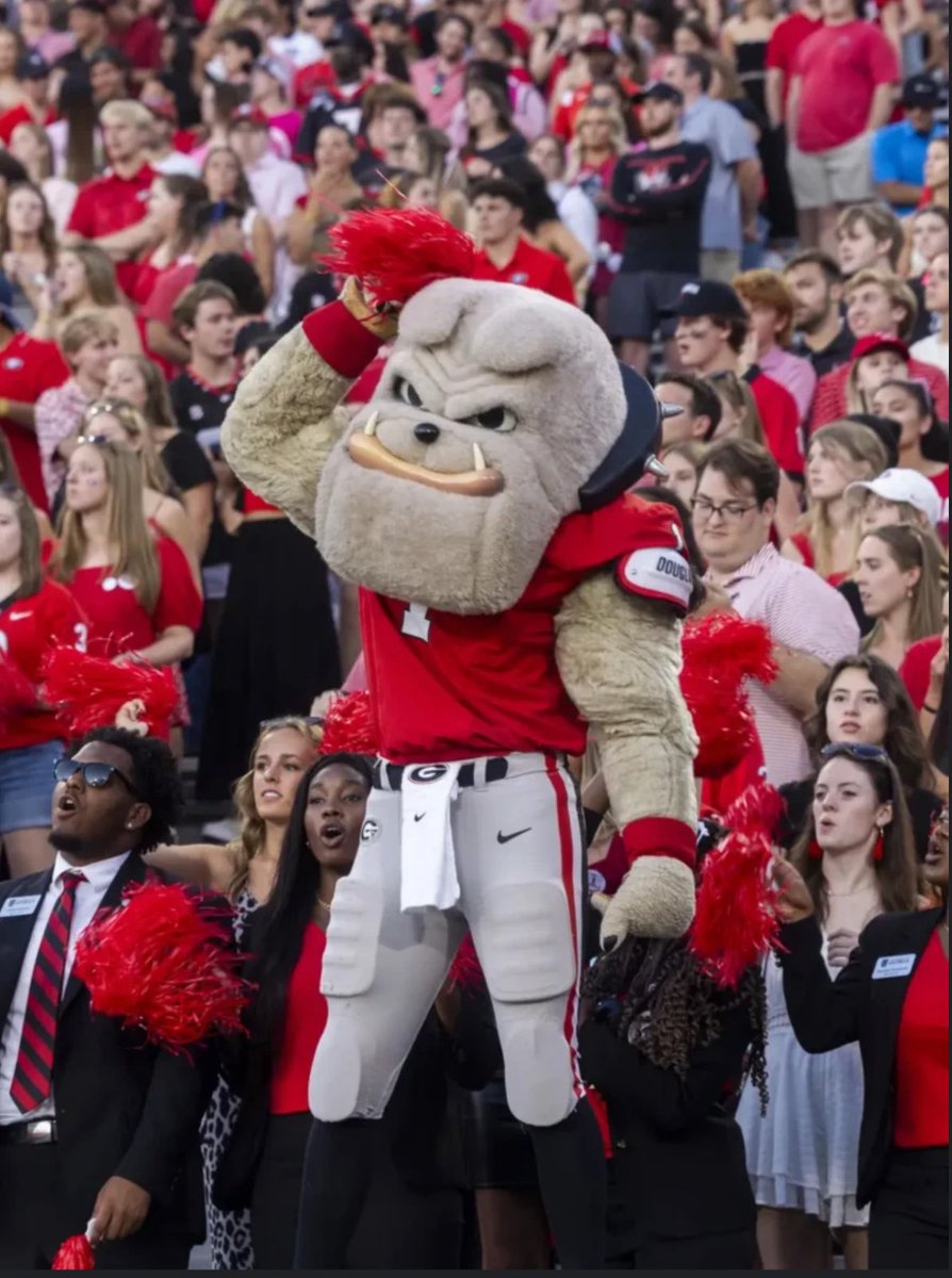 Excited to be at <a href="/GeorgiaFootball/">Georgia Football</a> camp tomorrow to showcase my talents!