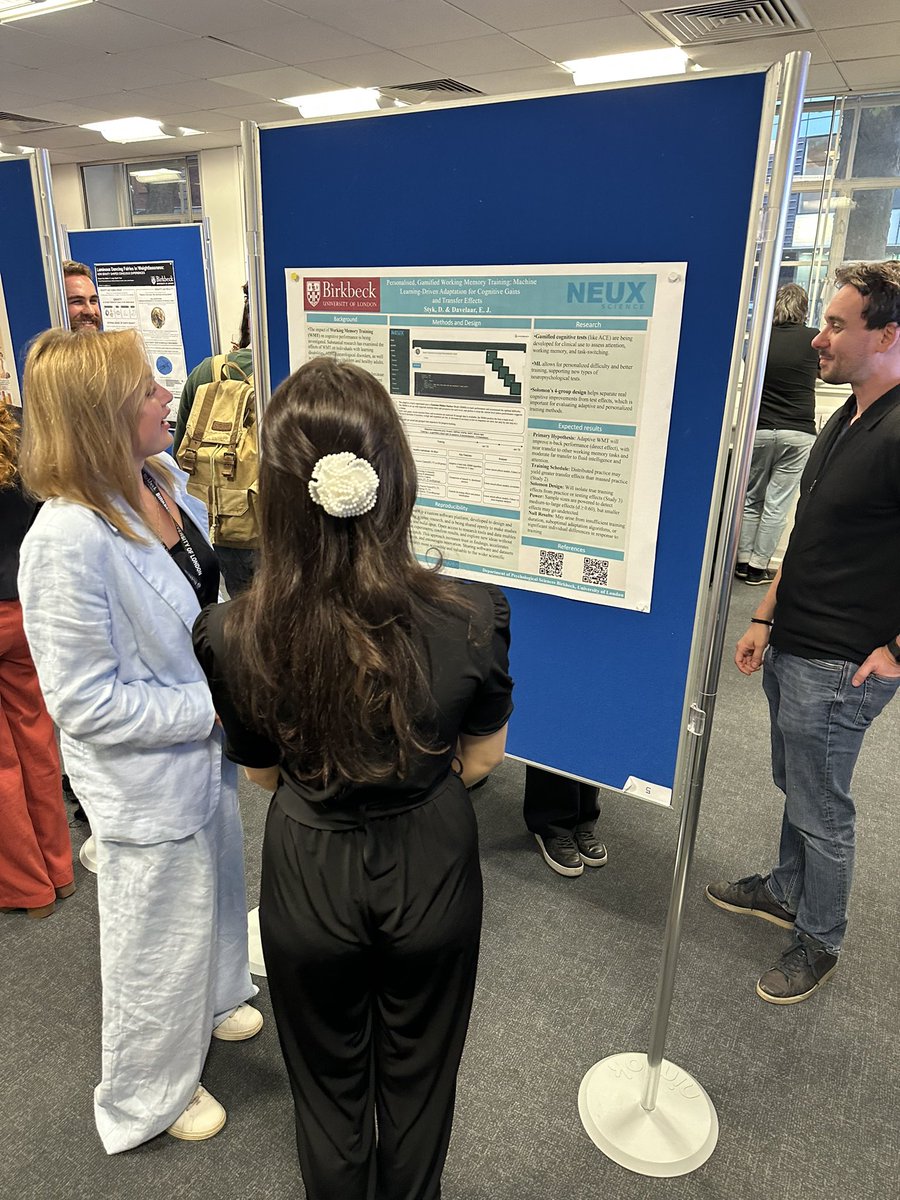 DorotaStyk's tweet photo. Science Week 💪 @bbkpsychology https://t.co/s8zZKfzxPc