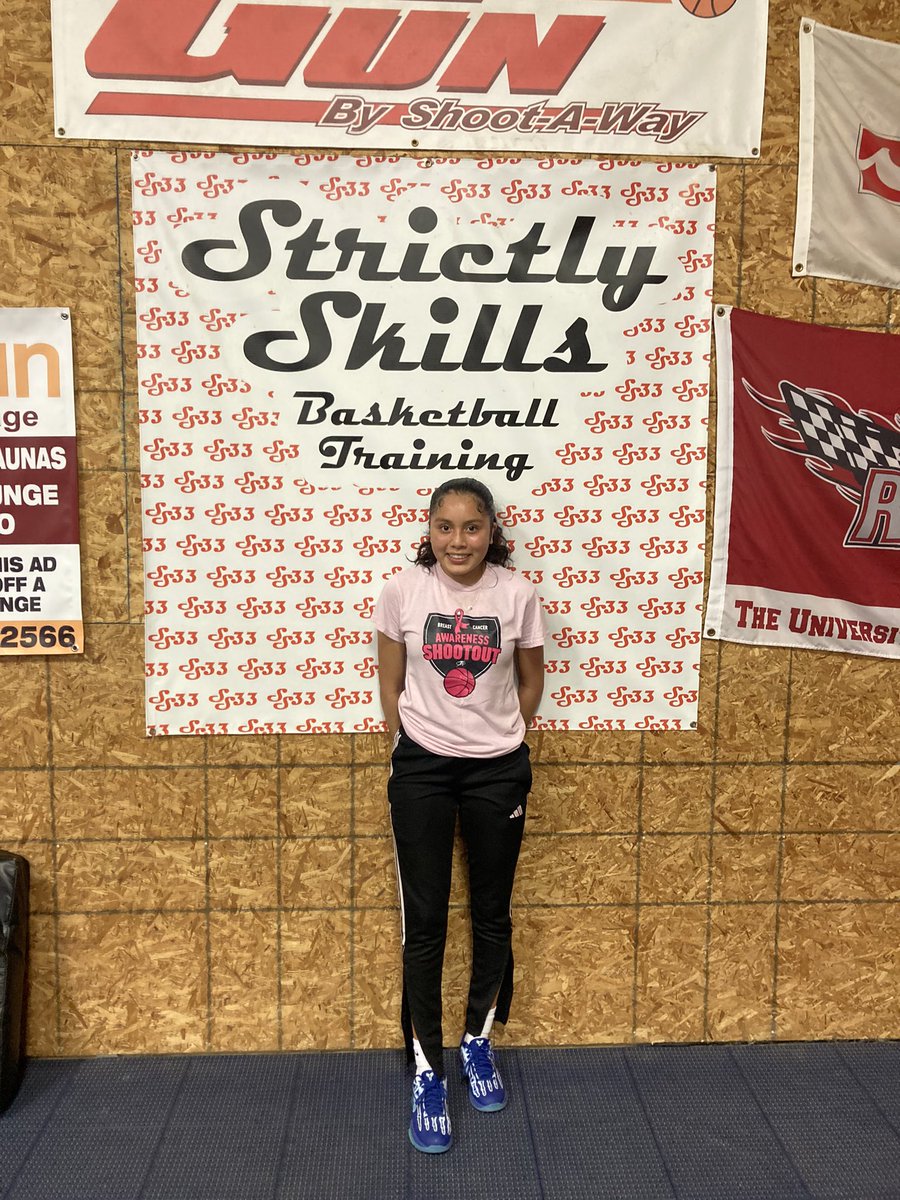 Great workout today with rising 2027 
<a href="/MoralesYazmyne/">Yazmyne “Yaz” Morales</a> 
<a href="/KCLadyGiants/">KC Girls Basketball</a>