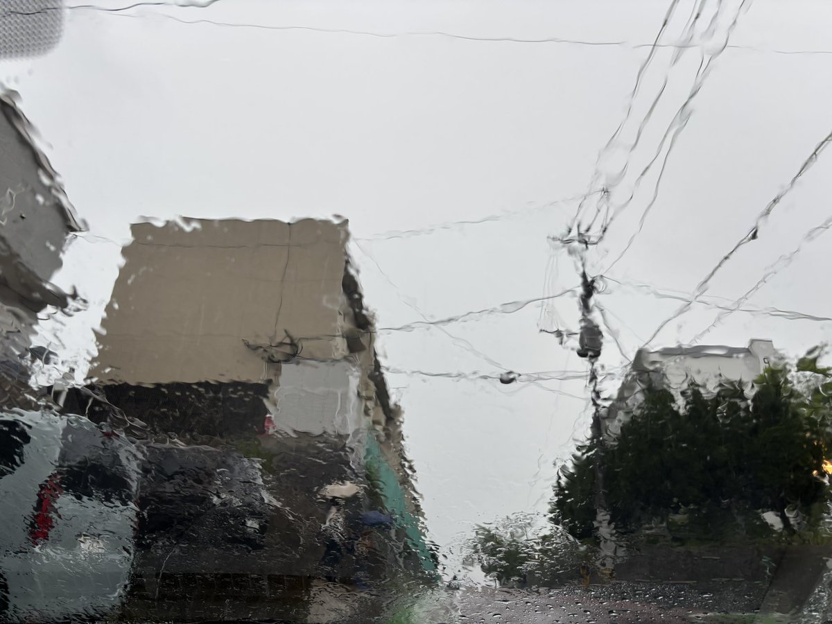 kimurabag's tweet photo. #おはようございます
福岡市の天気は雨
今朝の気温21℃

今日も元気に
いってらっしゃい😊

#福岡市
#天神
#新天町
#イマソラ
#木村カバン店
#オルソープ
#althorp
#althorpplus
#polaris 
#企業公式が毎朝地元の天気を言い合う #ビジネスバッグ #バッグ #財布 #ありがとう https://t.co/4xgg6aKuKK