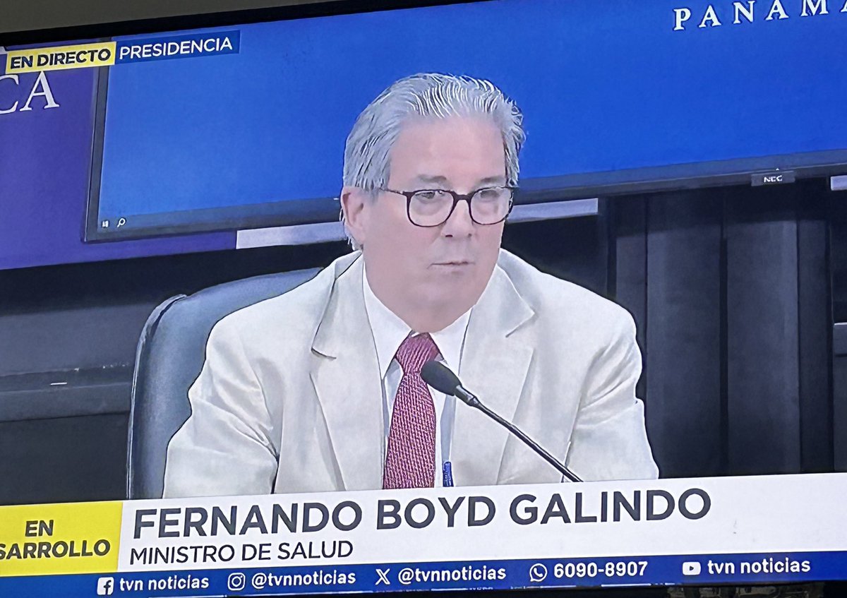 Hay conferencia de prensa para decirnos que el agua regresa para todos en Azuero, pero NO es potable! Solo para bañarse y para el baño…

Nunca pensé estar viva para ver cómo el agua de Panamá que siempre fue de las mejores quedará así… 

Con Paso Firme! Ya saben para dónde🥵