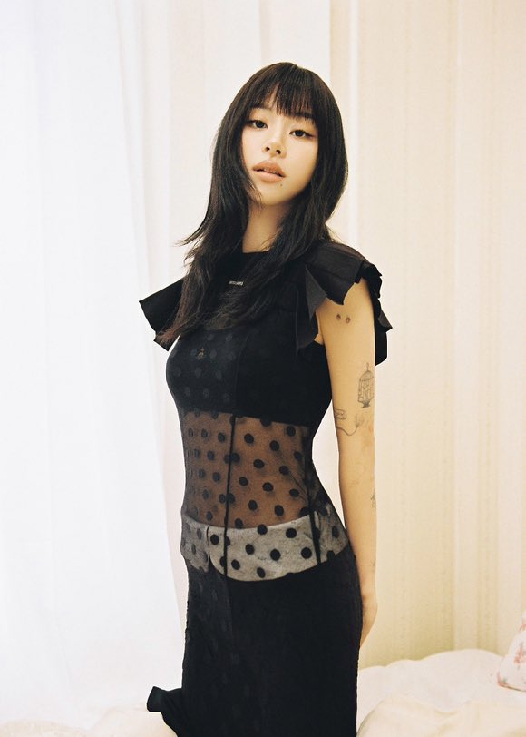 TWICE CHAEYOUNG will be debuting as a solo artist this year!

🔗 m.joynews24.com/v/1851475

CHAELO IS COMING
#CHAEYOUNG <a href="/JYPETWICE/">TWICE</a>
