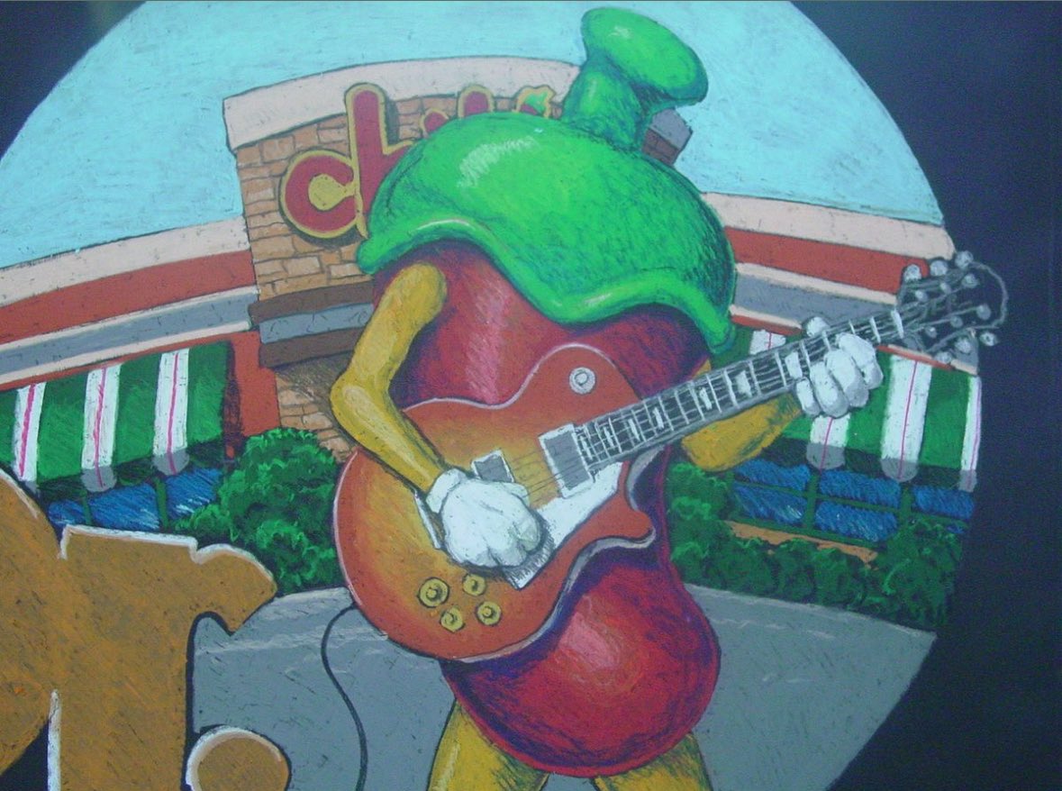 Totally starstruck this morning—I ran into Sean McAffe walking into work! He’s the artist behind thousands of Chili’s hand-drawn chalkboards nationwide. His work is iconic, and meeting him in person was surreal! 🎨👏