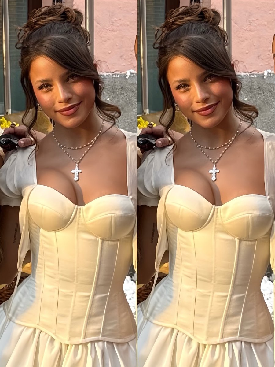 emilia mernes .𖥔⋆⭒˚｡⋆