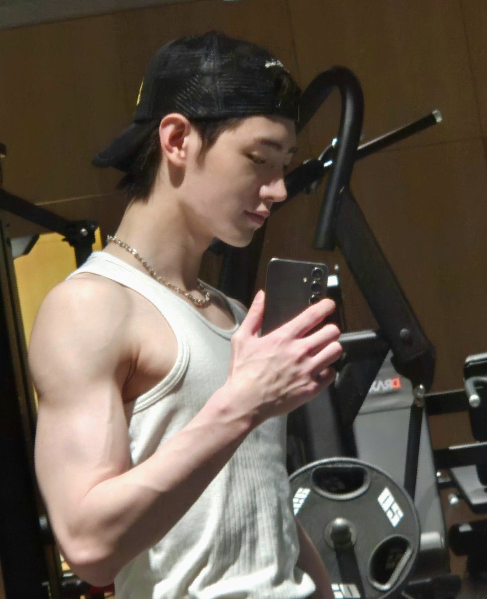 Sunghoon. tweet media